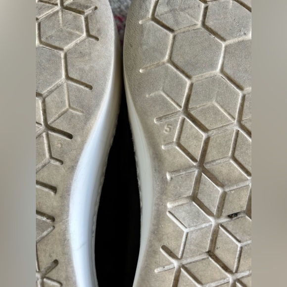 Paul Green Toby Sneakers - Picture 8 of 10